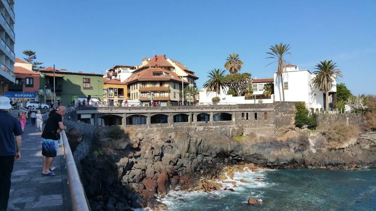Atico Studio+Terraza+Wifi Ilimitado+Satelite Puerto de la Cruz  0*, Puerto de la Cruz (Tenerife)